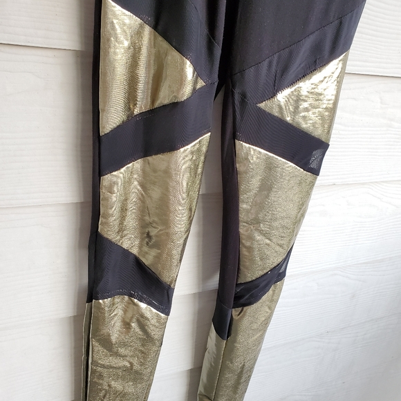 SHEIN Geometric Metallic Mesh Pattern Leggings - Picture 5 of 16